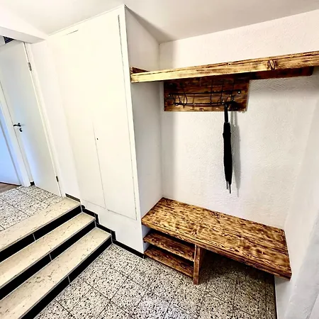 Holiday home Gemuetliches Alpenblick Berg-bungalow + Grosser Garten + Netflix! Schofweg