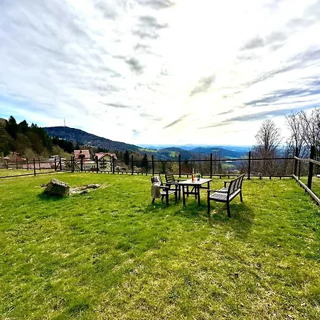 Gemuetliches Alpenblick Berg-bungalow + Grosser Garten + Netflix! *