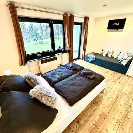 Gemuetliches Alpenblick Berg-bungalow + Grosser Garten + Netflix!