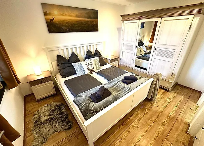 Gemuetliches Alpenblick Berg-bungalow + Grosser Garten + Netflix!