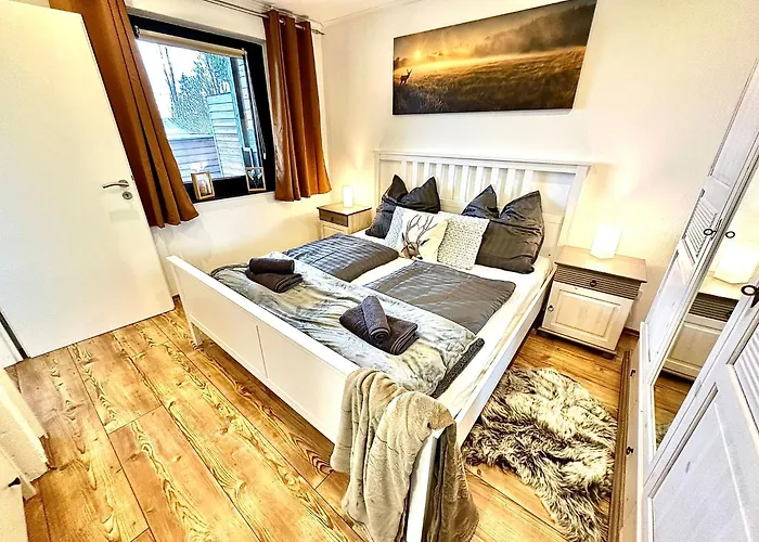 Gemuetliches Alpenblick Berg-bungalow + Grosser Garten + Netflix! *
