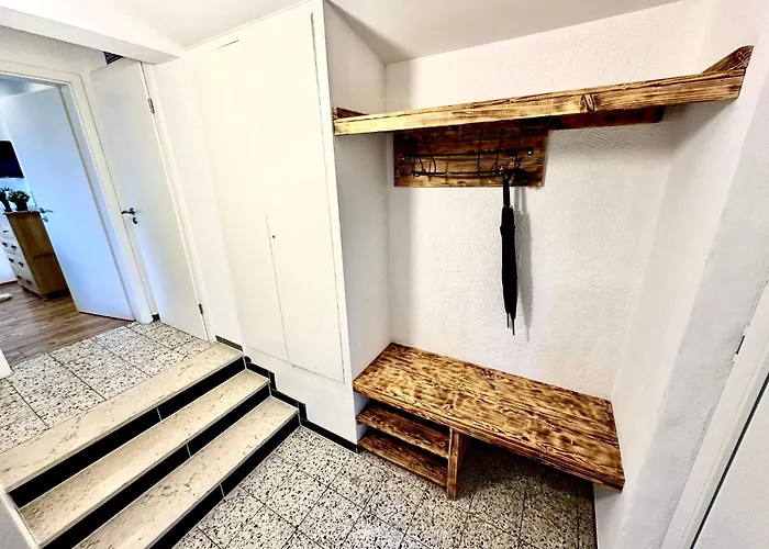 بيت للعطل Gemuetliches Alpenblick Berg-bungalow + Grosser Garten + Netflix! Schöfweg
